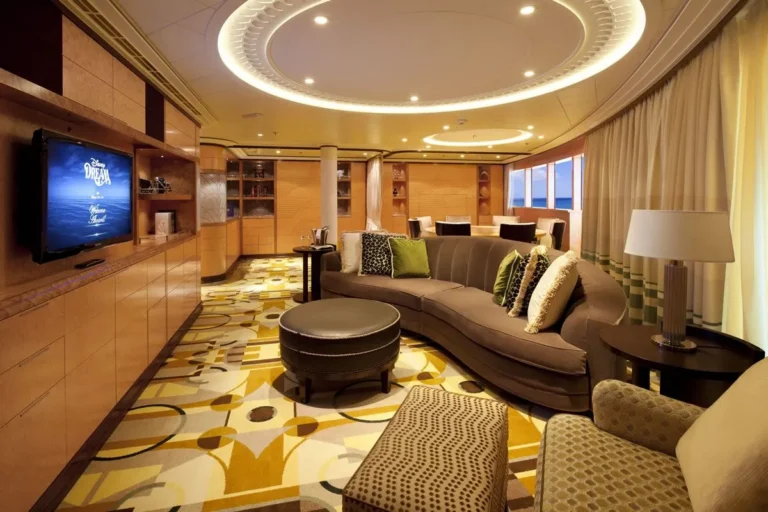 Top Cruise Suite Options: The Definitive Guide to Luxury at Sea (2026)